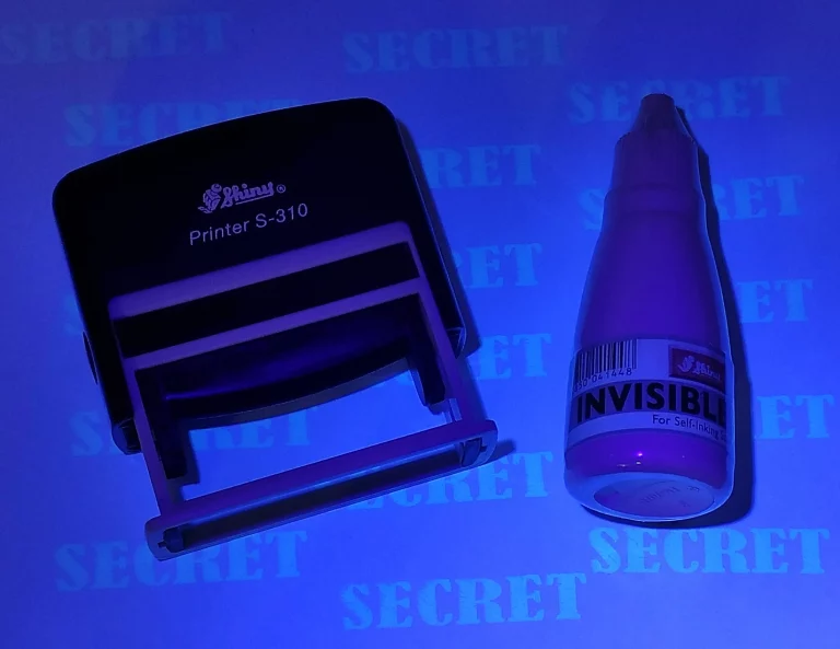 tinta invisible con UV